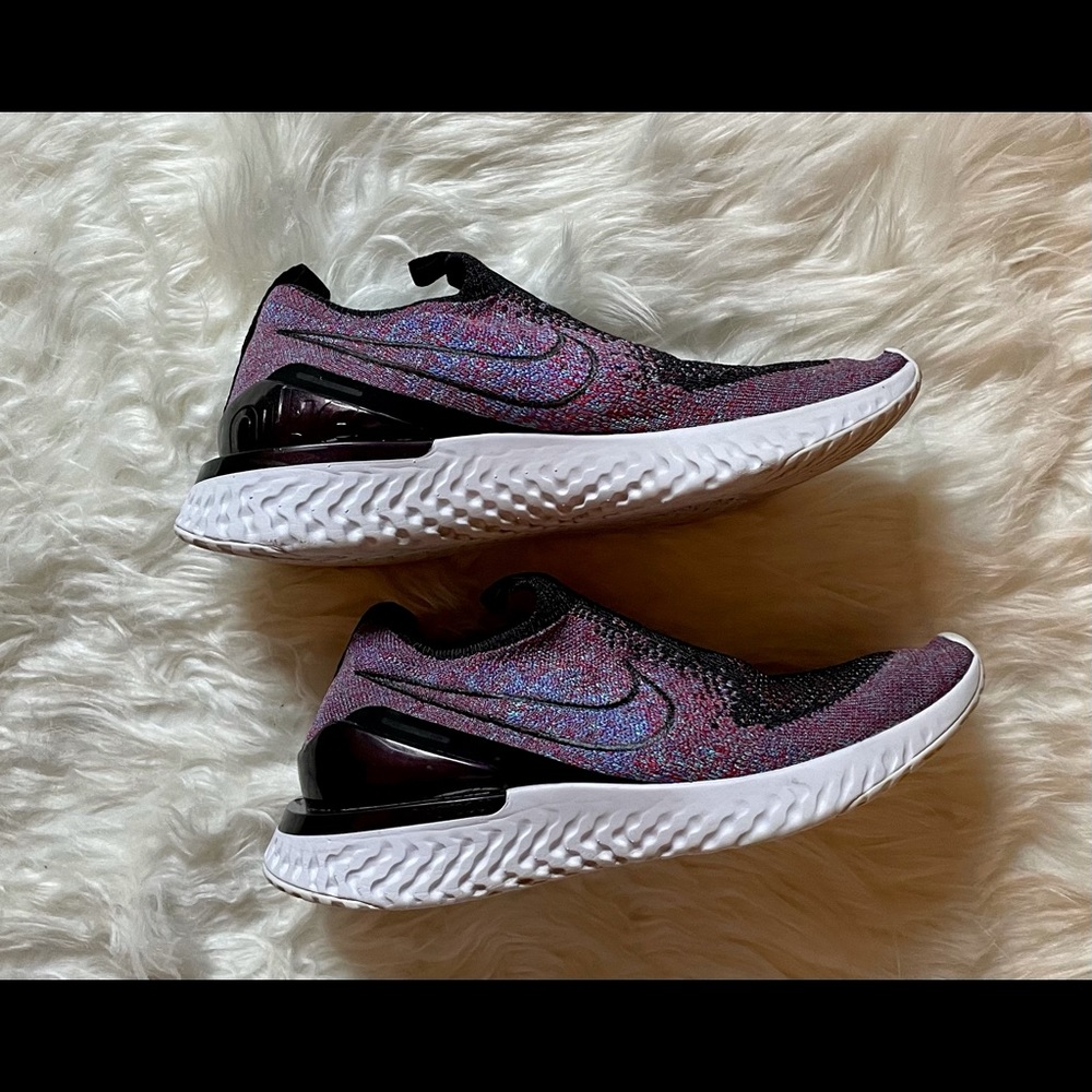 Nike Womens Epic Phantom React Flyknit BV0415-002